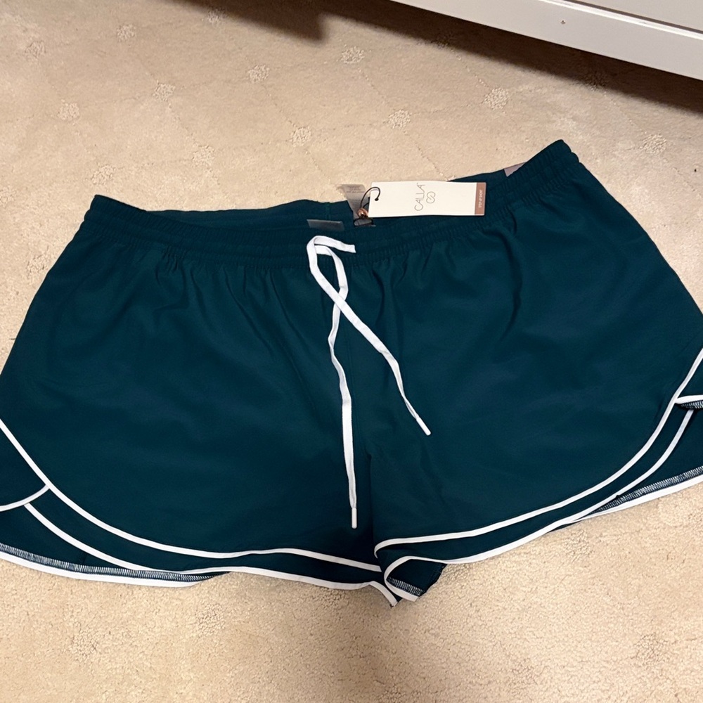 Calia New with Tags Size XXL Women's Athletic Shorts Sea Green with White Trim